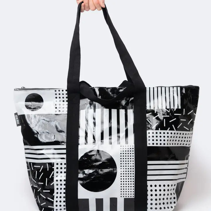 The Mono 100 Tote