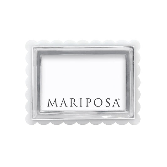 White Acrylic Scallop Frame 4x6