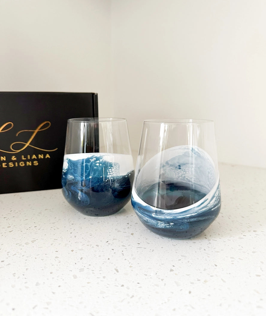 Resin Wine Glass _ Navy White Metallic