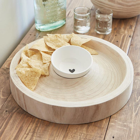 white wash chip dip bowl.  bowl is white with black heart in center