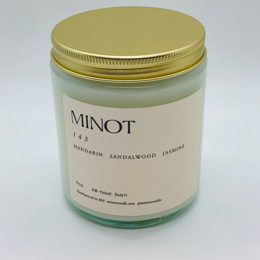 Minot Candle 143 with glass jar and gold lid